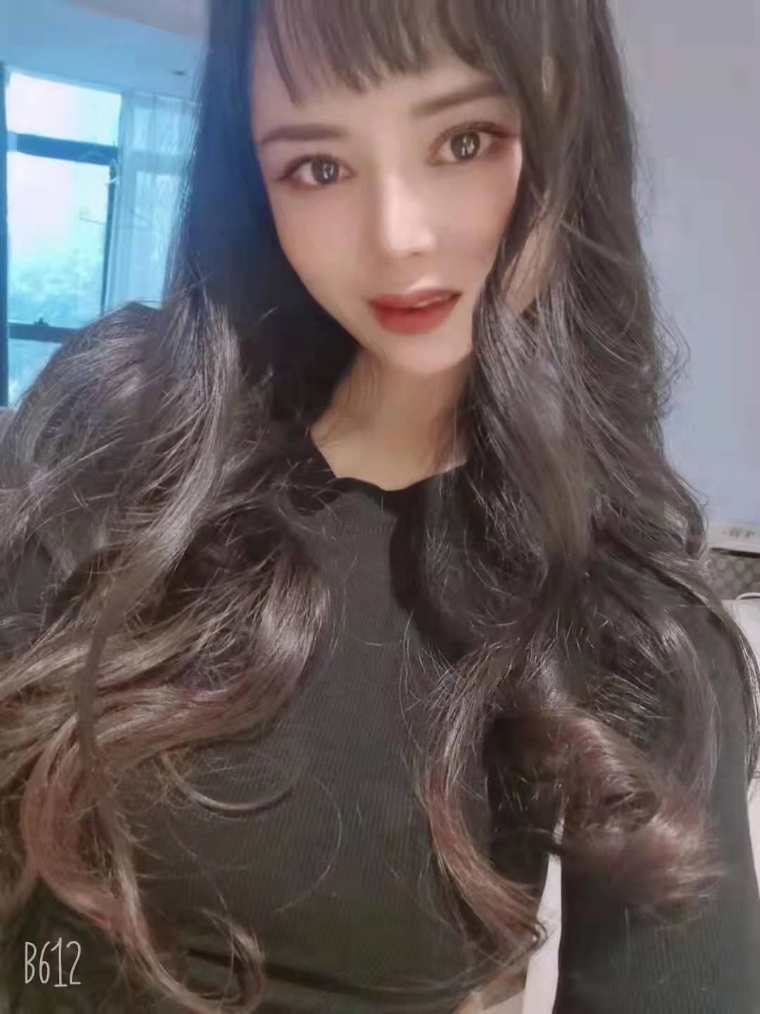 新下海的小妹妹