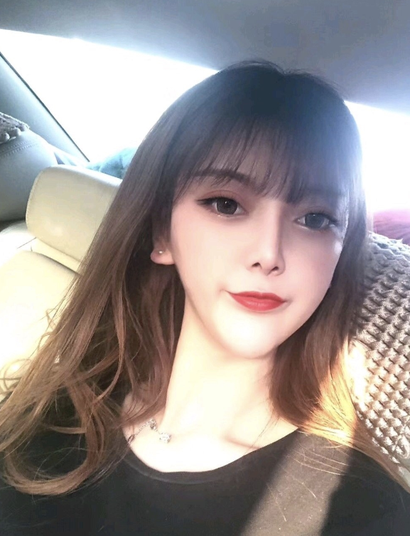 南京外围小妹被推倒